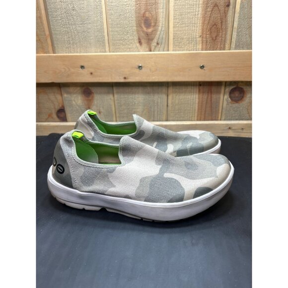 Oofos Womens OOmg Camo Slip-On Shoes Size 9 Lightweight Recovery Sneakers - Picture 1 of 9